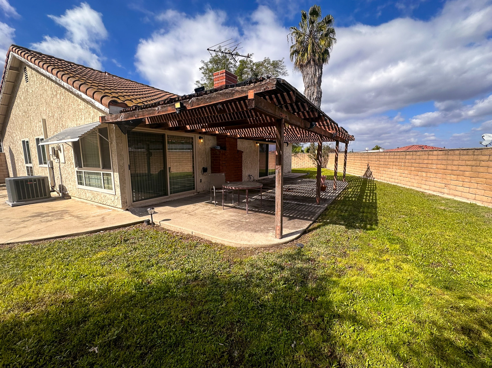 Mediterranean Fascia Repair Walnut