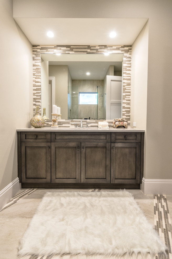 Inspiration for a transitional home design remodel in Miami