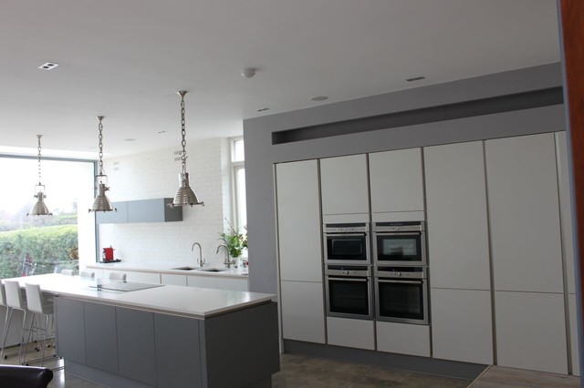INTERIOR contemporary-kitchen