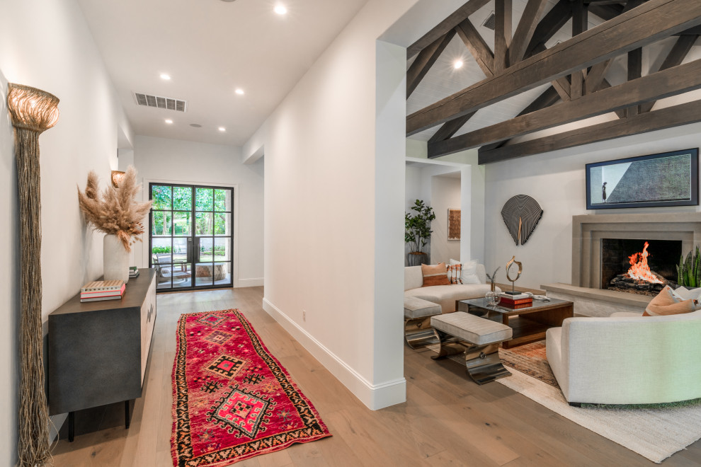 Example of a mountain style entryway design in Austin