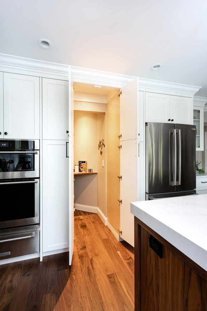 Example of a transitional kitchen design in Vancouver