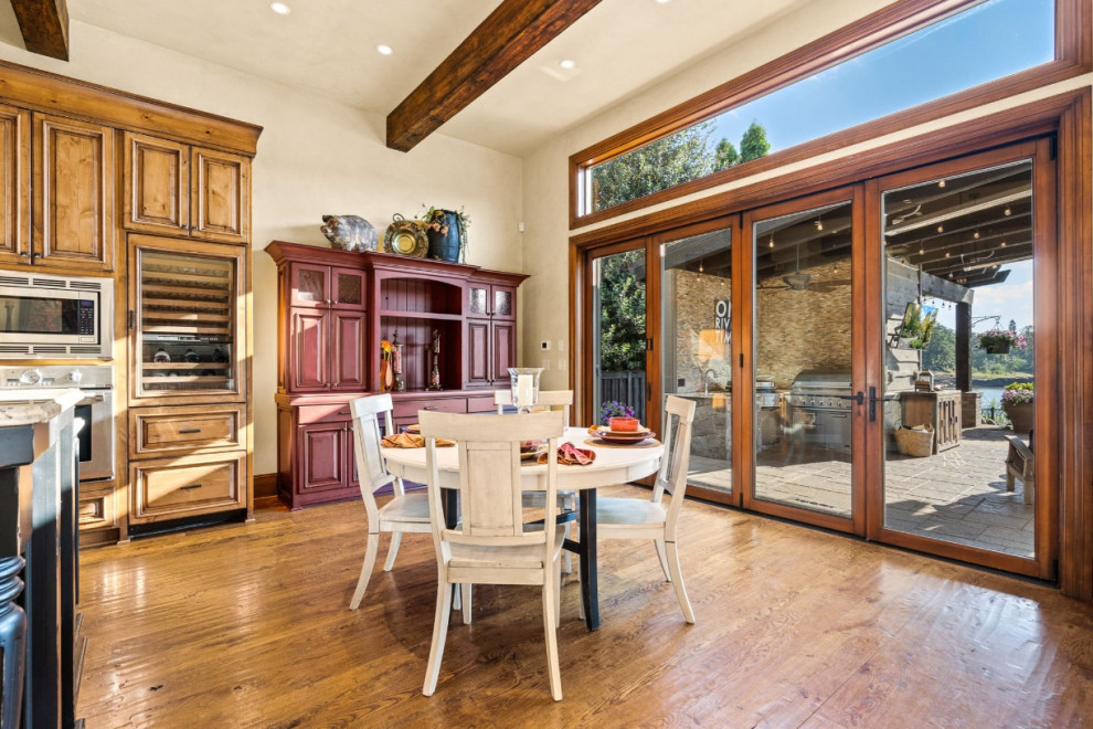 "River Time" Willamette Estate Staging - Lake Oswego, OR