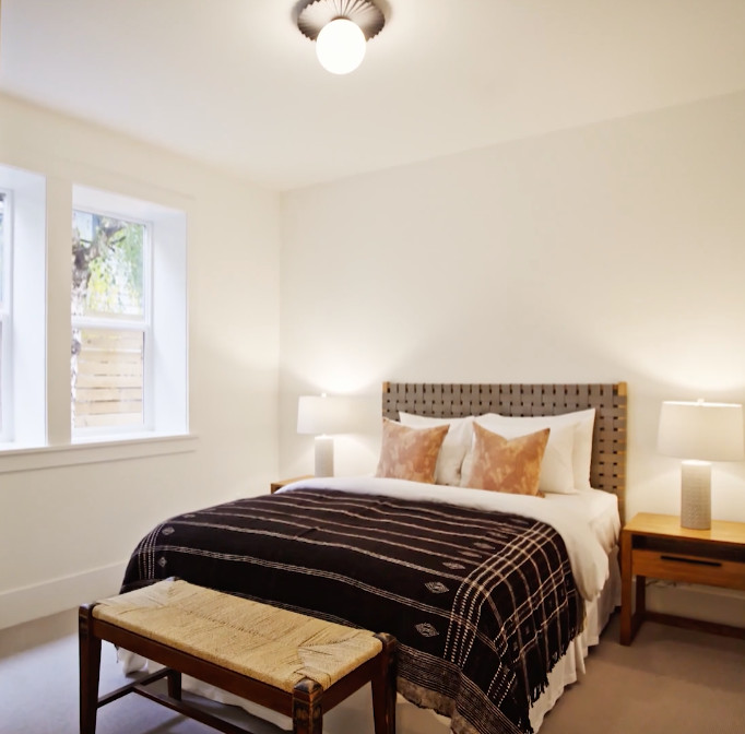 Home design - transitional home design idea in Seattle