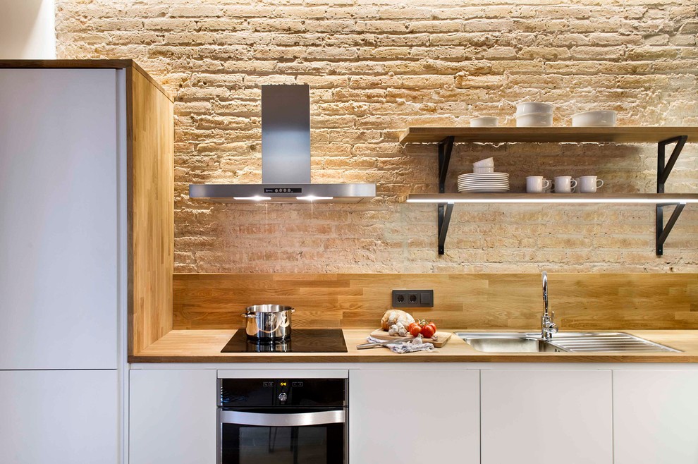 Photo of a beach style kitchen in Barcelona.