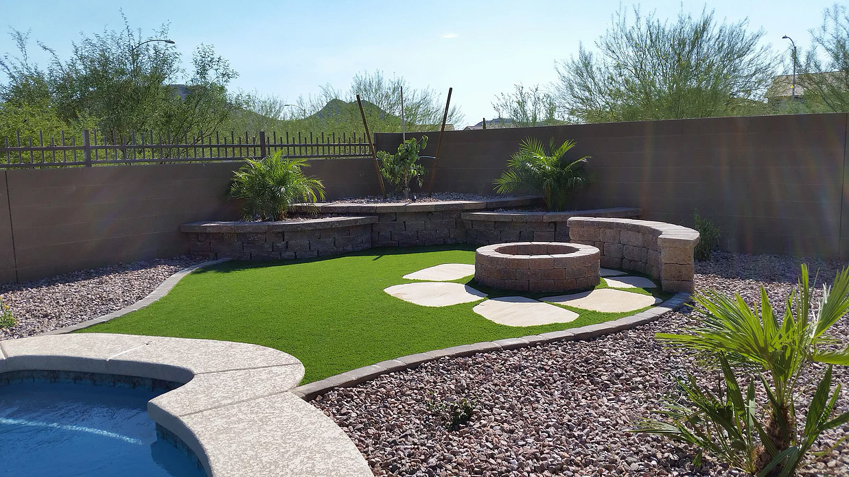 Outdoor Fireplaces & Firepits
