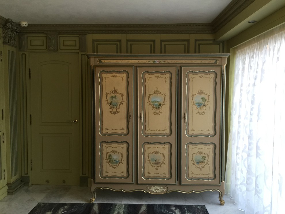 Декорирование шкафа 18 века