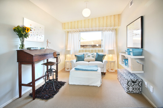 1.7 Ocean beach-style-living-room