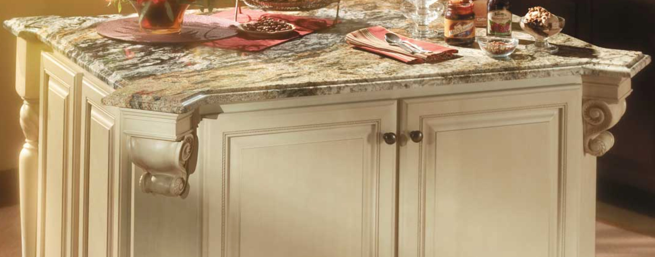 Fieldstone Kitchen CabinetsCall 952.564.9118 or Visit Us at 2100 W 98thSt 55431