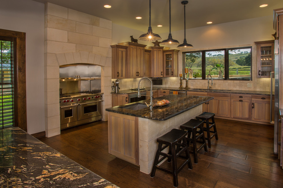 Mountain style kitchen photo in Austin
