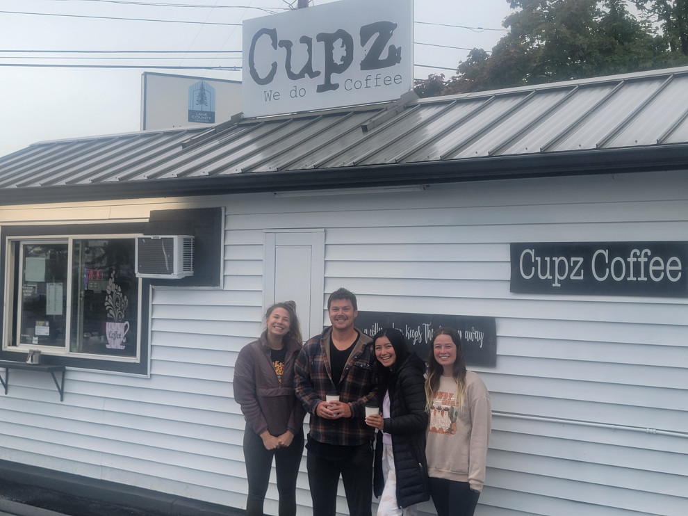 Cupz Coffee Painting and Floor