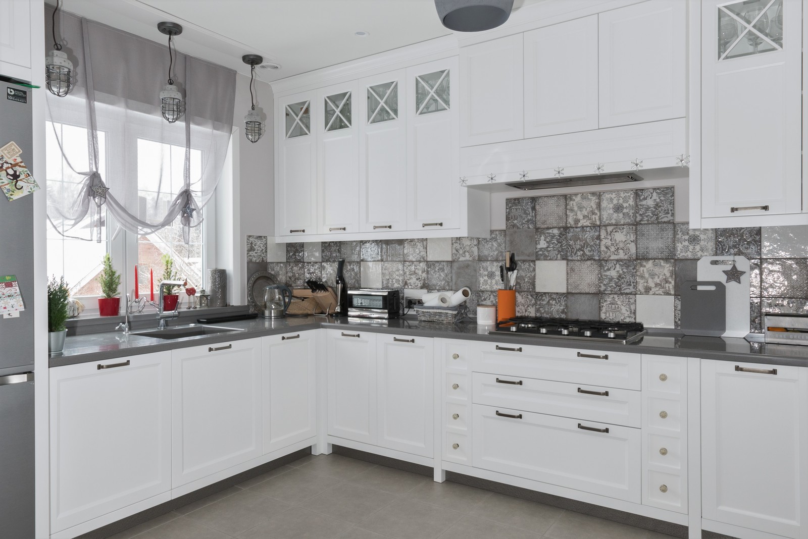 Кухня в загородный дом в скандинавском стиле