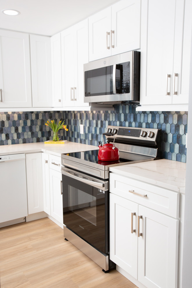 Inspiration for a transitional kitchen remodel in Miami