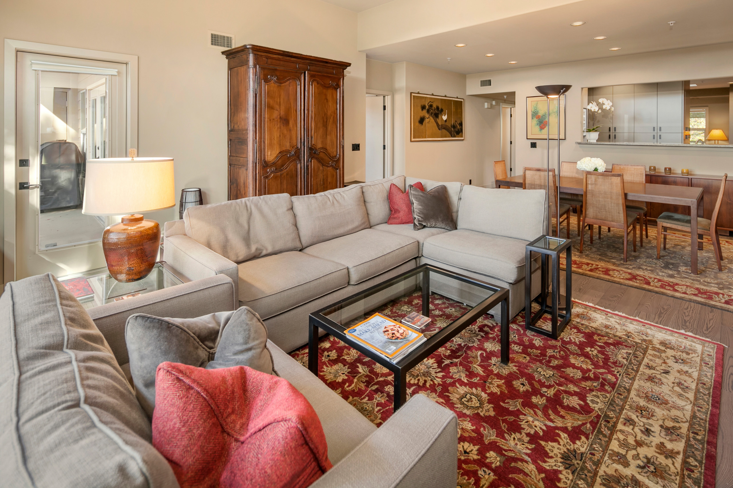 Taupe Contemporary I Kirkland, Washington