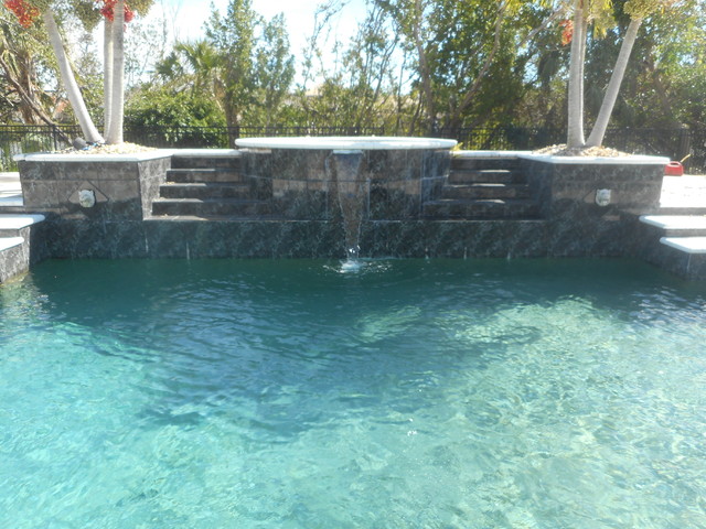 The Penguin Pool contemporain-piscine
