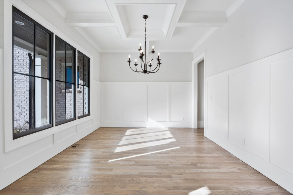 Inspiration for a farmhouse dining room remodel in Atlanta