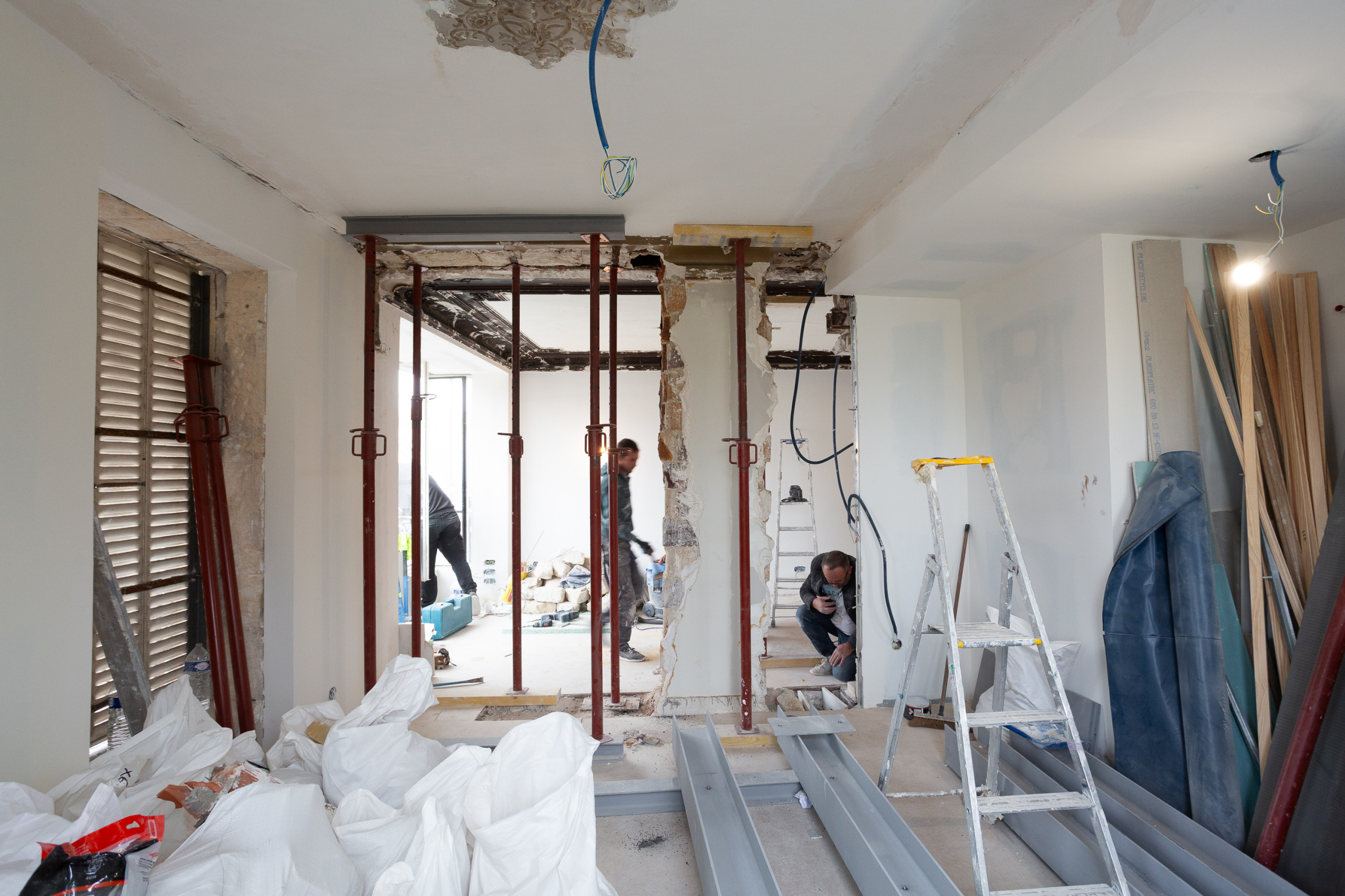 OUVERTURE DE MUR PORTEUR