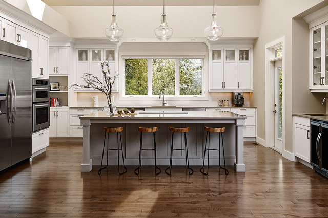 Timeless transitional-kitchen