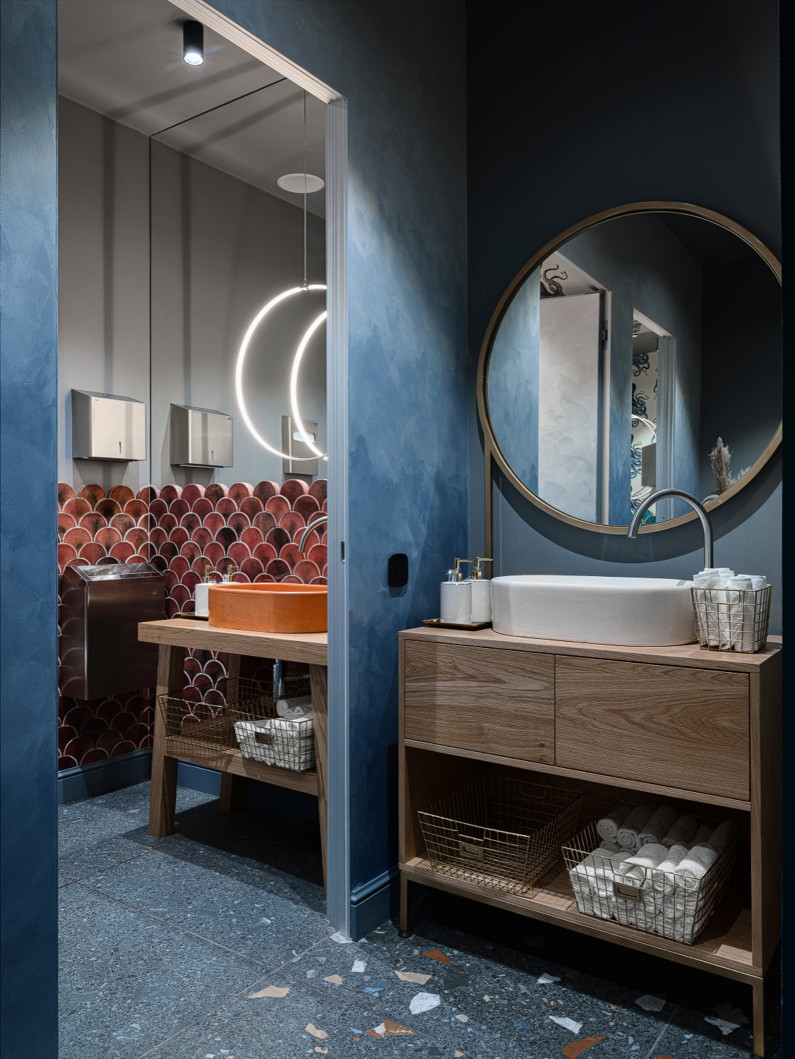 Реализация ресторана Seabass & Sauvignon