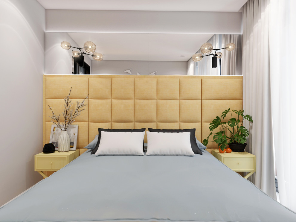 На берегу моря