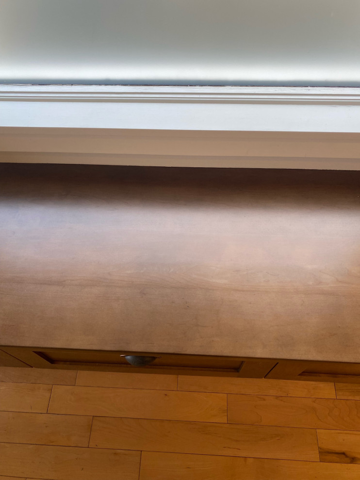 Cabinet Refinishing - McKenzie Lake Point