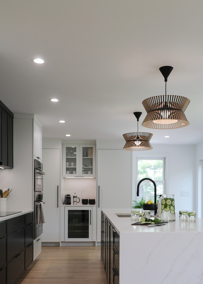 Kitchen - kitchen idea in Boston