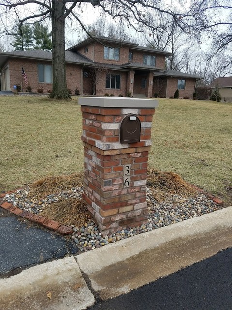 Brick Mailbox in Creve Coeur, Mo - St Louis - by Masterpiece Masonry | Houzz