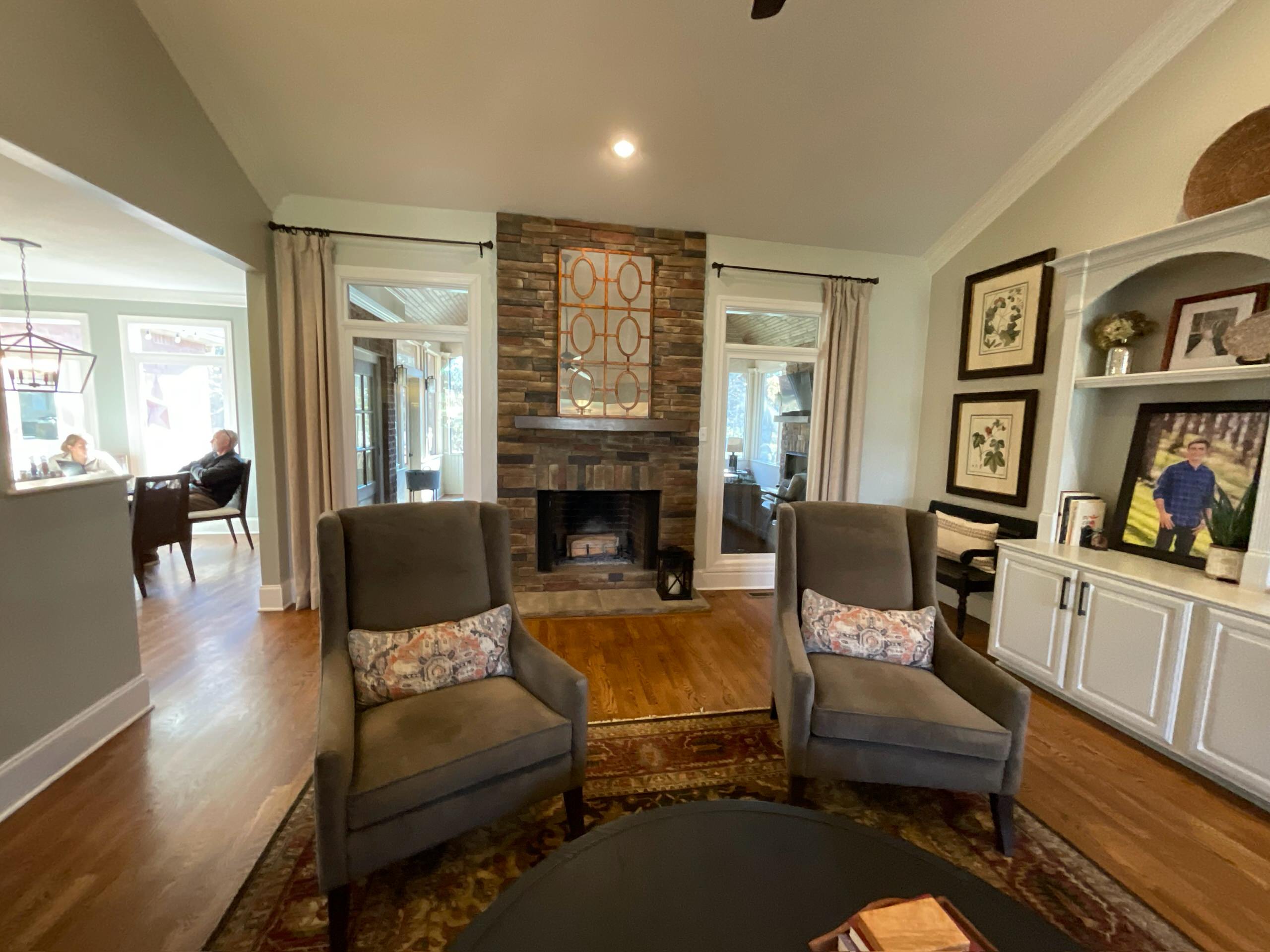 Bellevue Kitchen, Scullery, Multi-bath and LR refresh