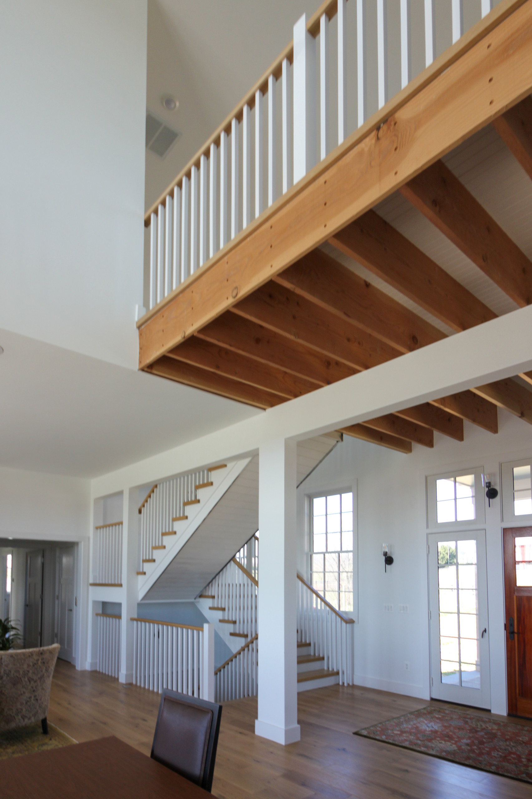 91_U-Shaped Floating Staircase Surrounded by Bucolic Mountain Views, Winchester,