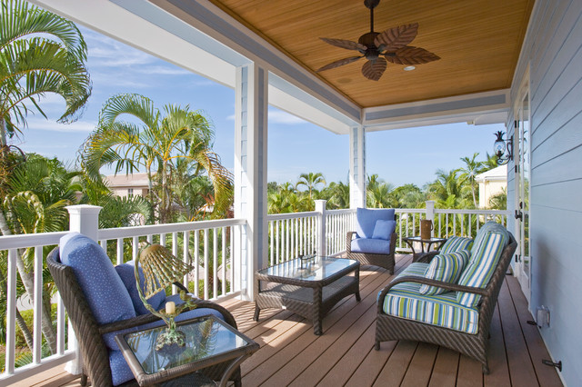 Tropical Deck exotico-terraza-y-balcon