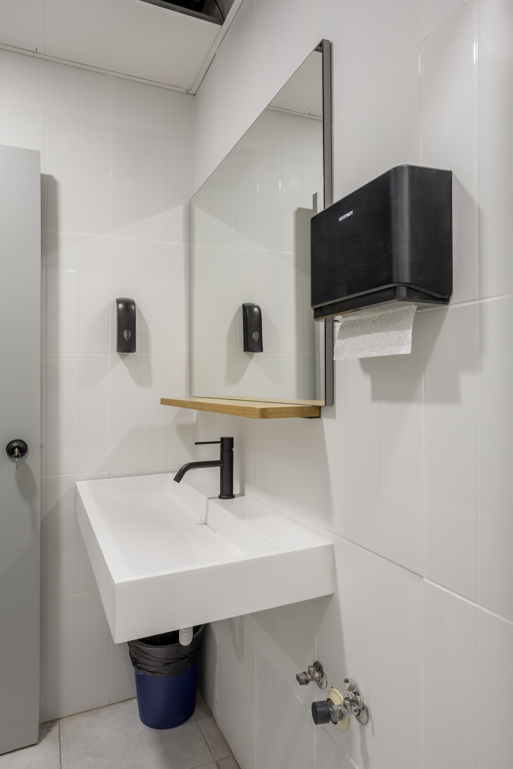 Interiorismo de oficinas y laboratorios