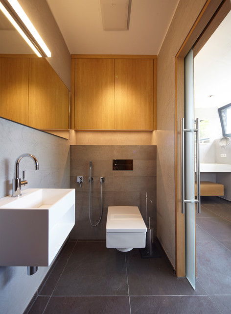 Bad Hasbergen/ Privat contemporary-toalett