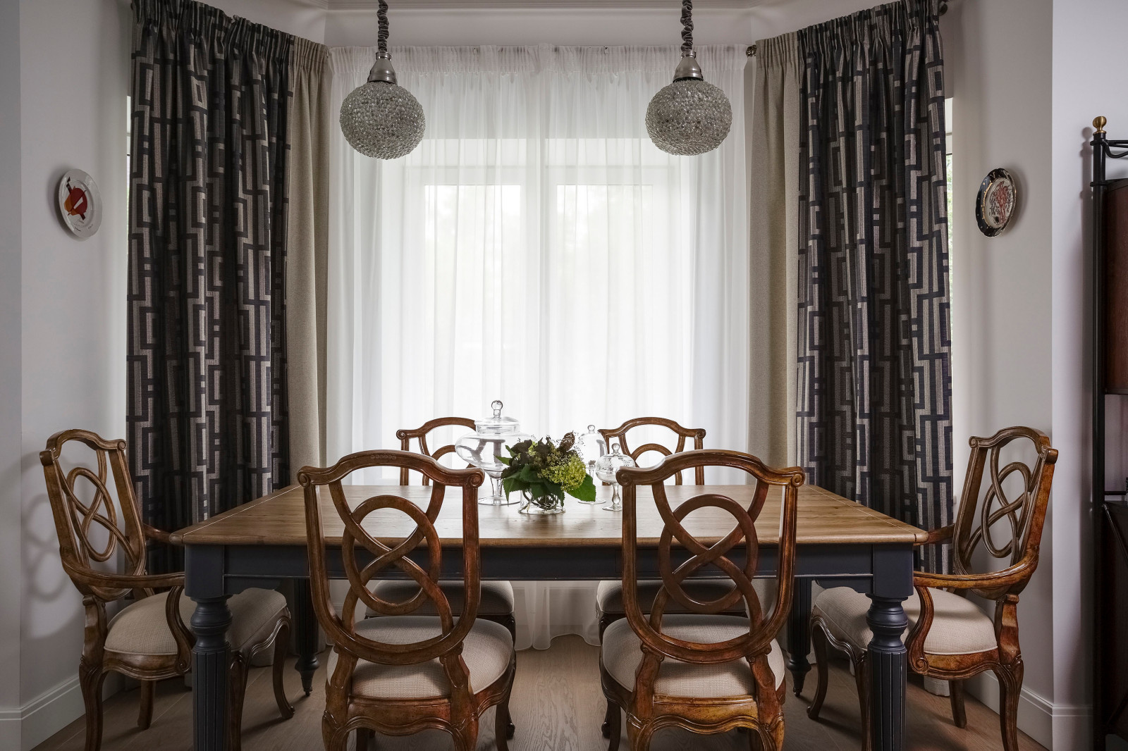 Обеденная группа