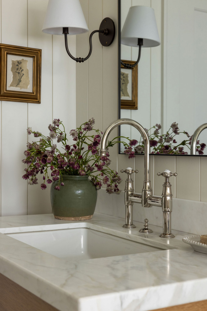 Inspiration for a timeless laundry room remodel in Sacramento