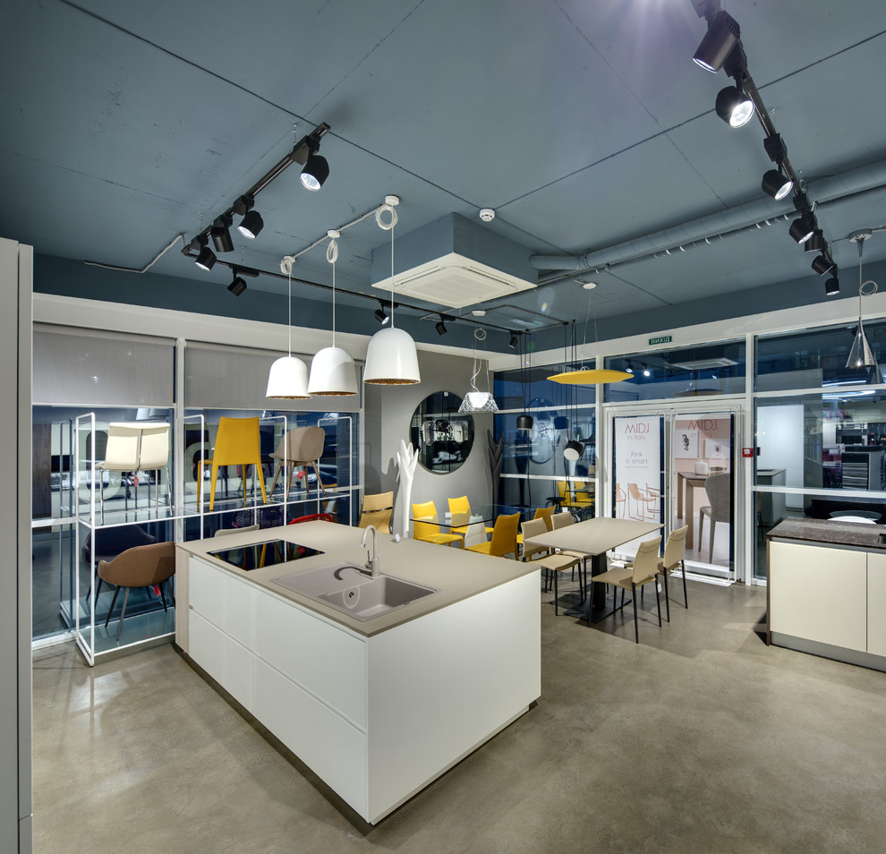 FREEDOM HOUSE — Освещение магазина мебели и декора