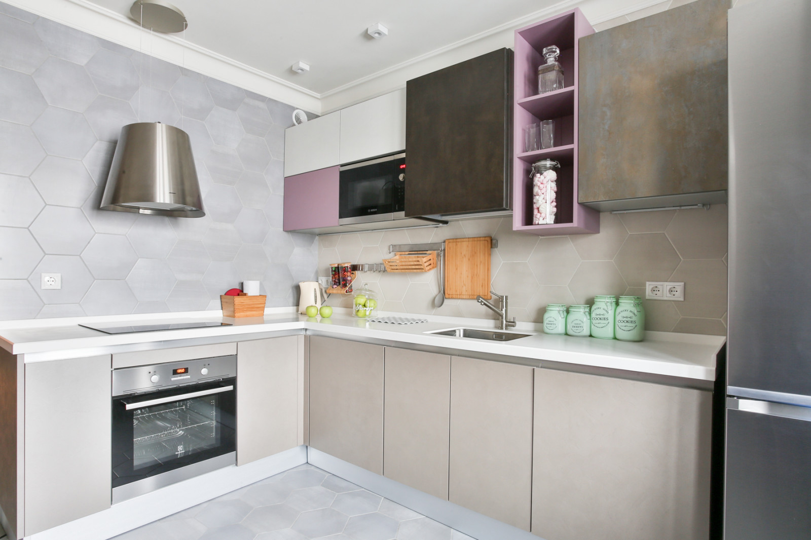 Лофт в розовом цвете. Модель Spark. Дизайнер Александра Задорожная.