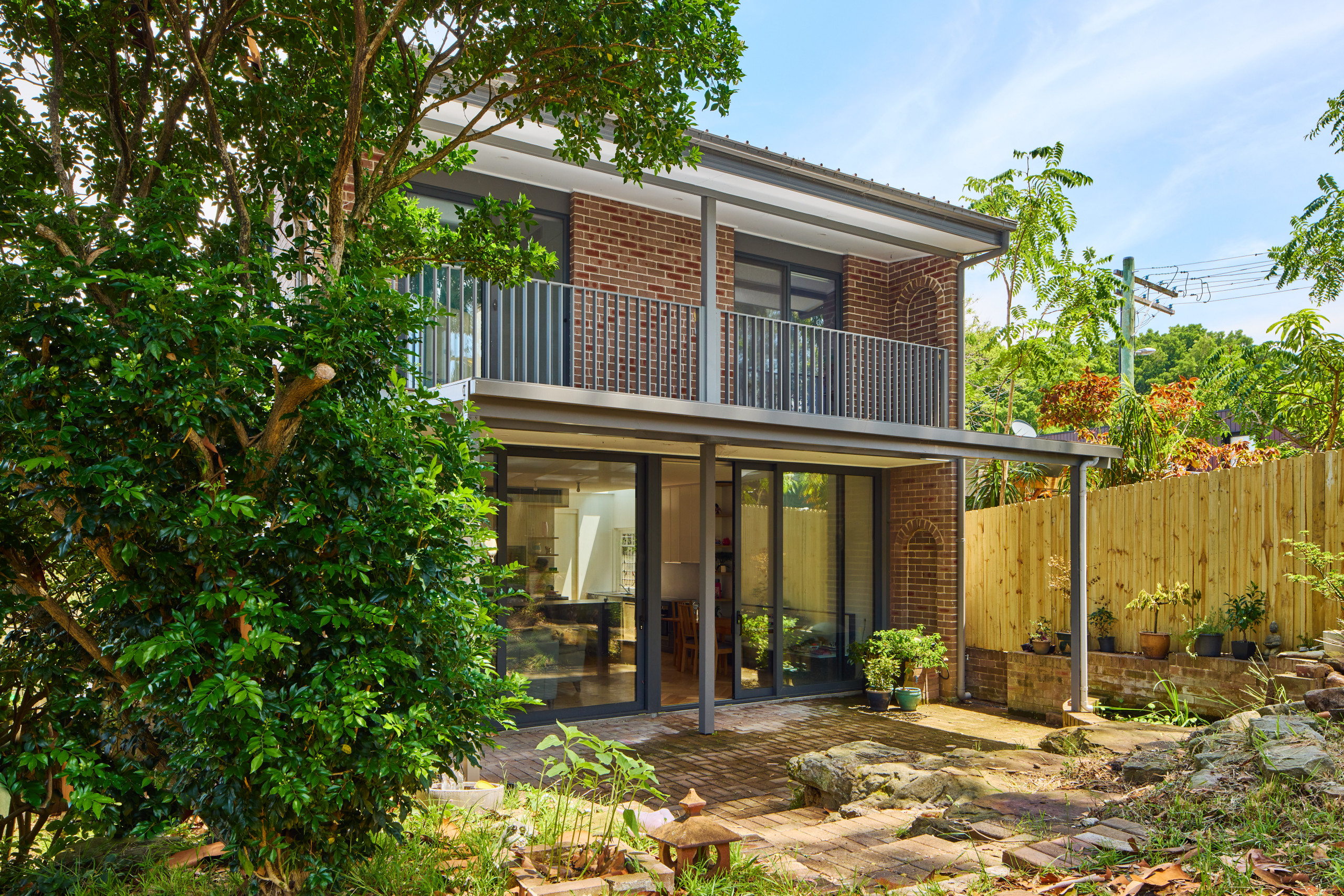 Rozelle Canvas House