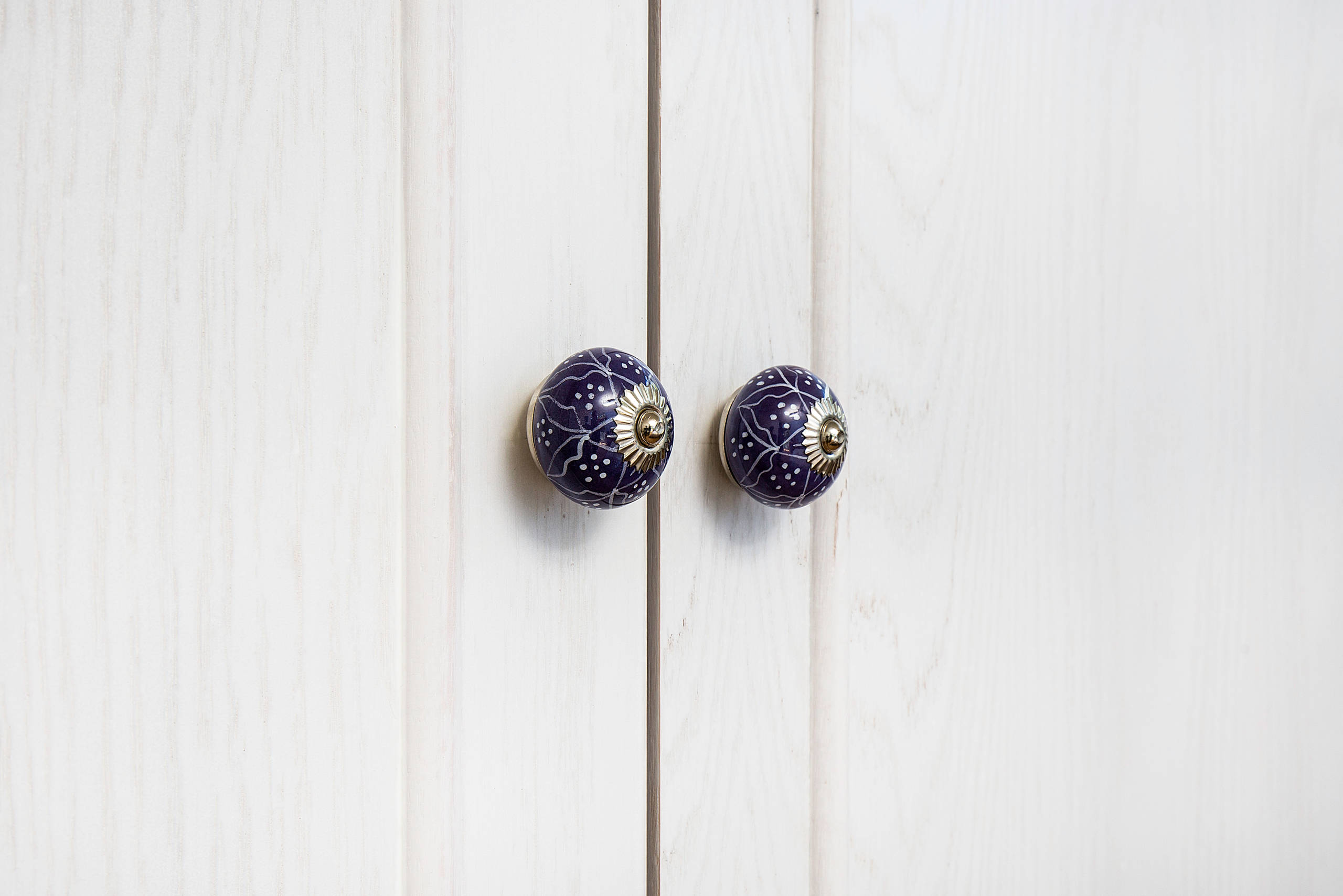 laura - under stair storage and wardrobe