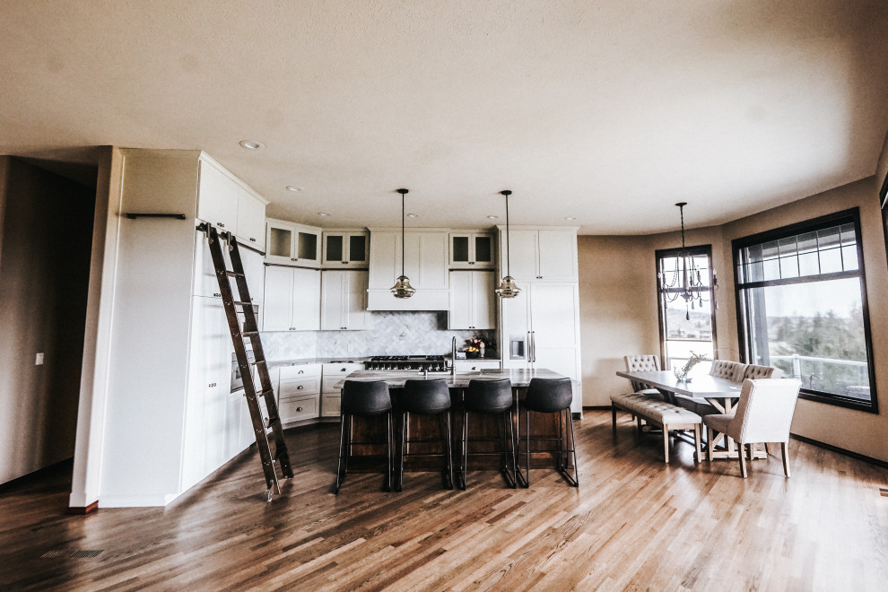 Inspiration for a transitional home design remodel in Seattle