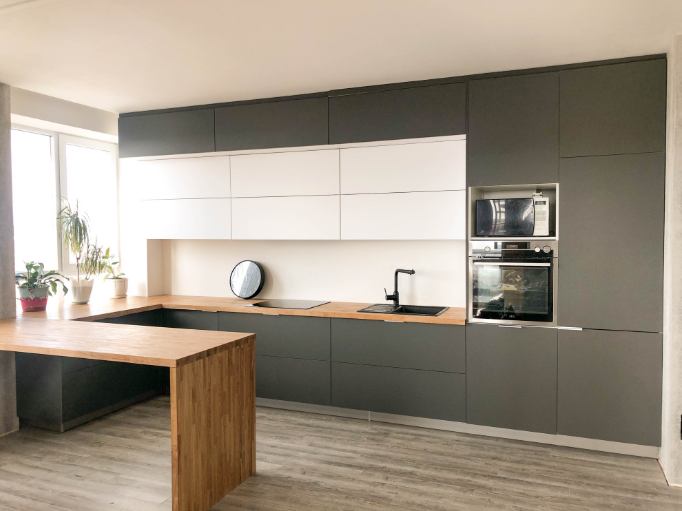 Кухня в ЖК Романовъ