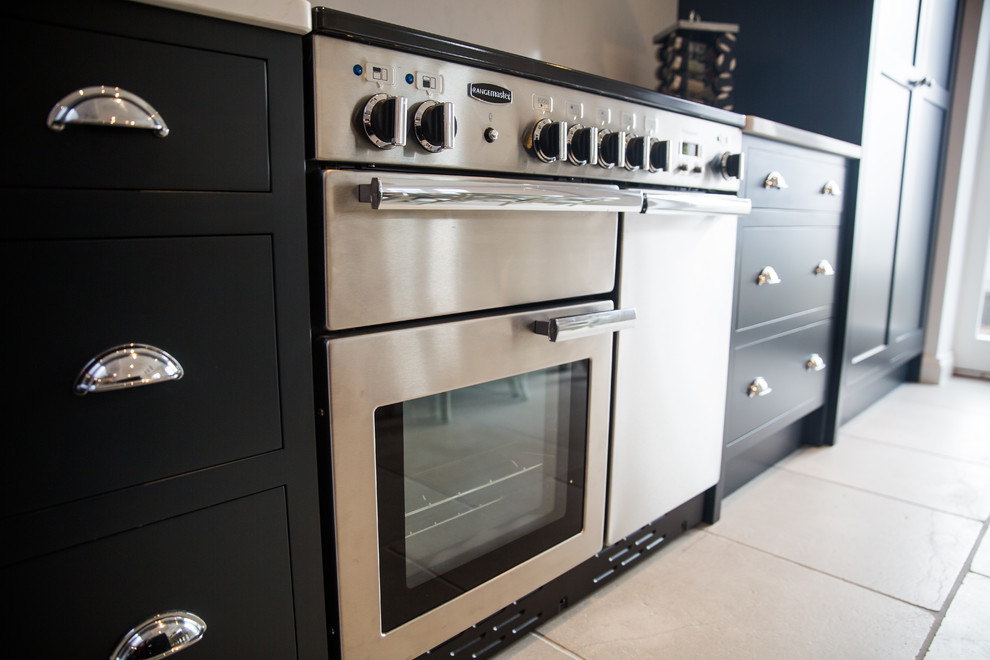 Traditional kitchen in Kent.