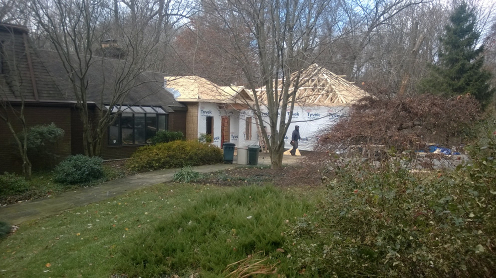 Inspiration for a rustic home design remodel in Baltimore