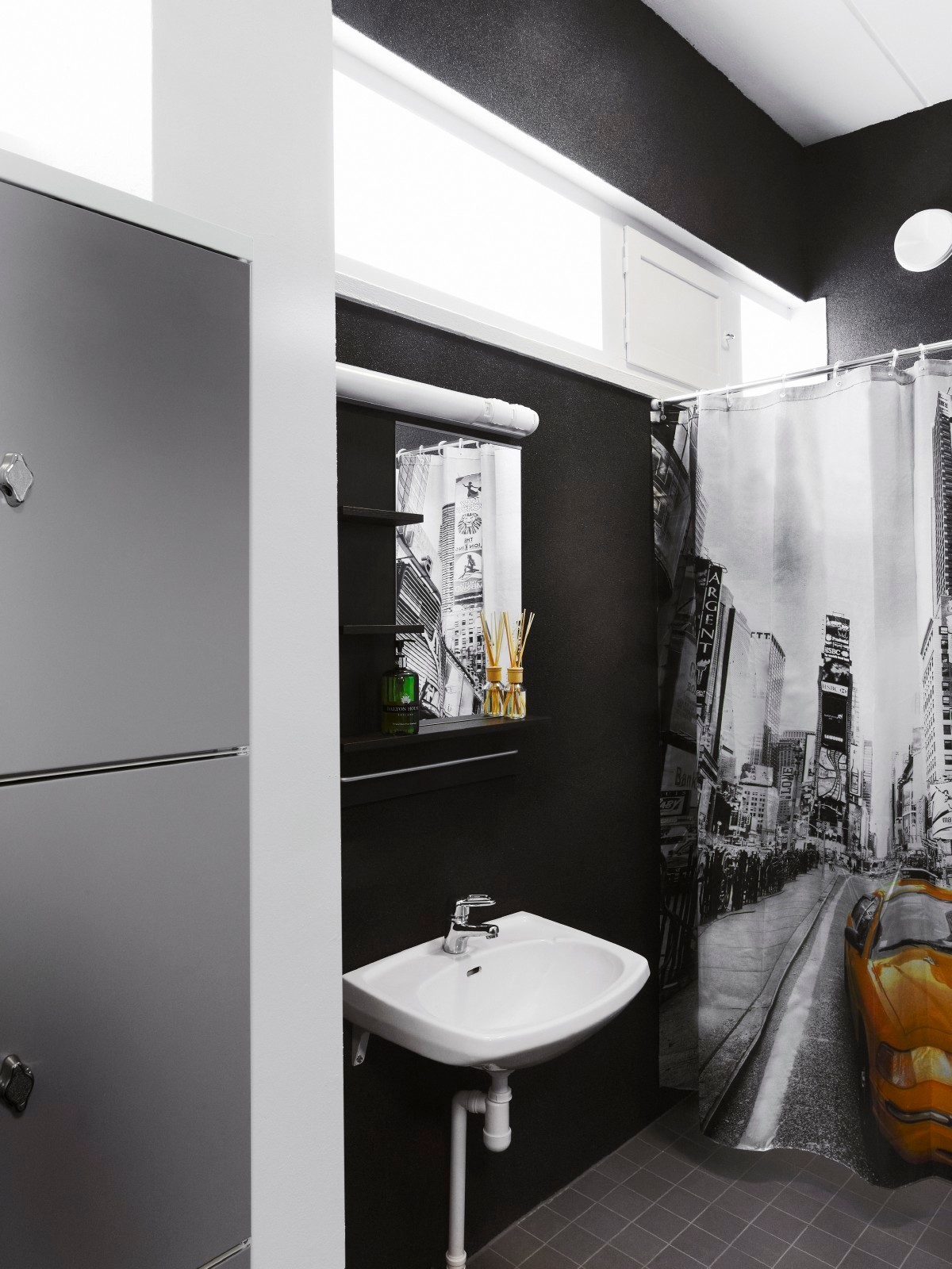 Краски Tikkurila в ванной