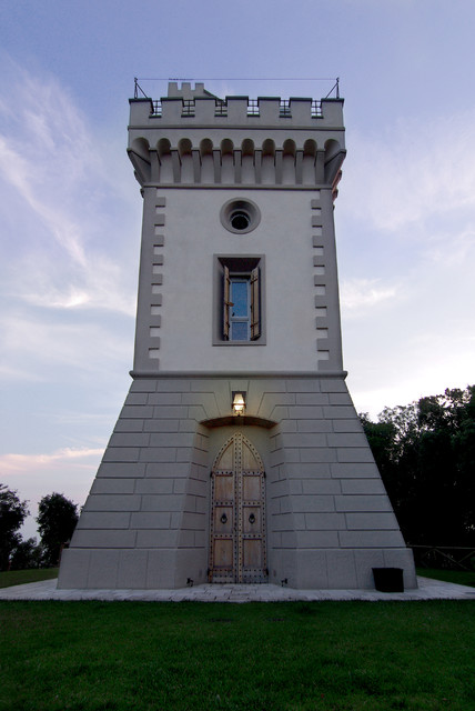 Torre traditional-exterior