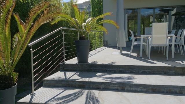 Garde corps pour terrasse en béton ciré moderne rennes par ...