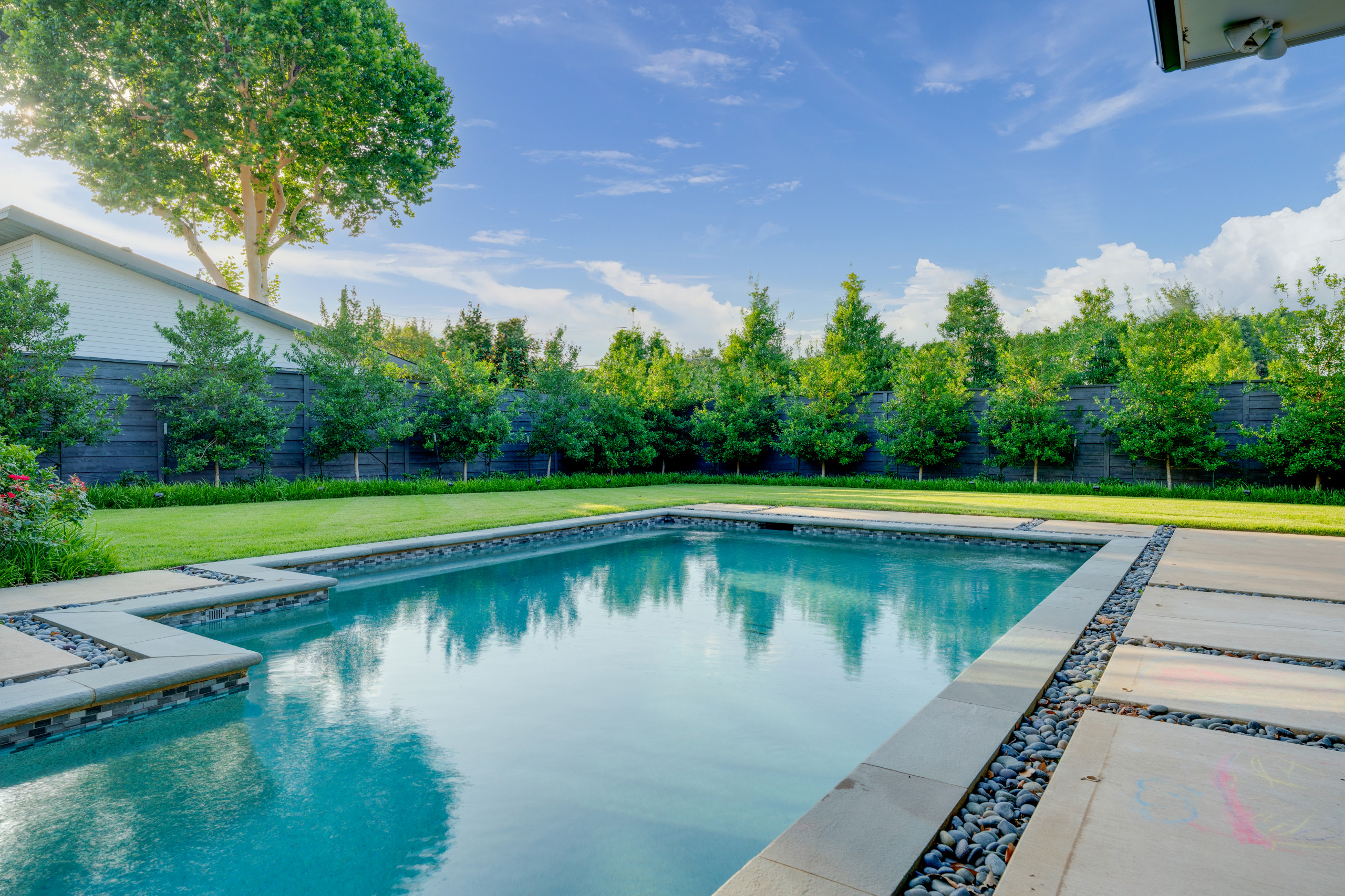 PRESTON HOLLOW GARDEN