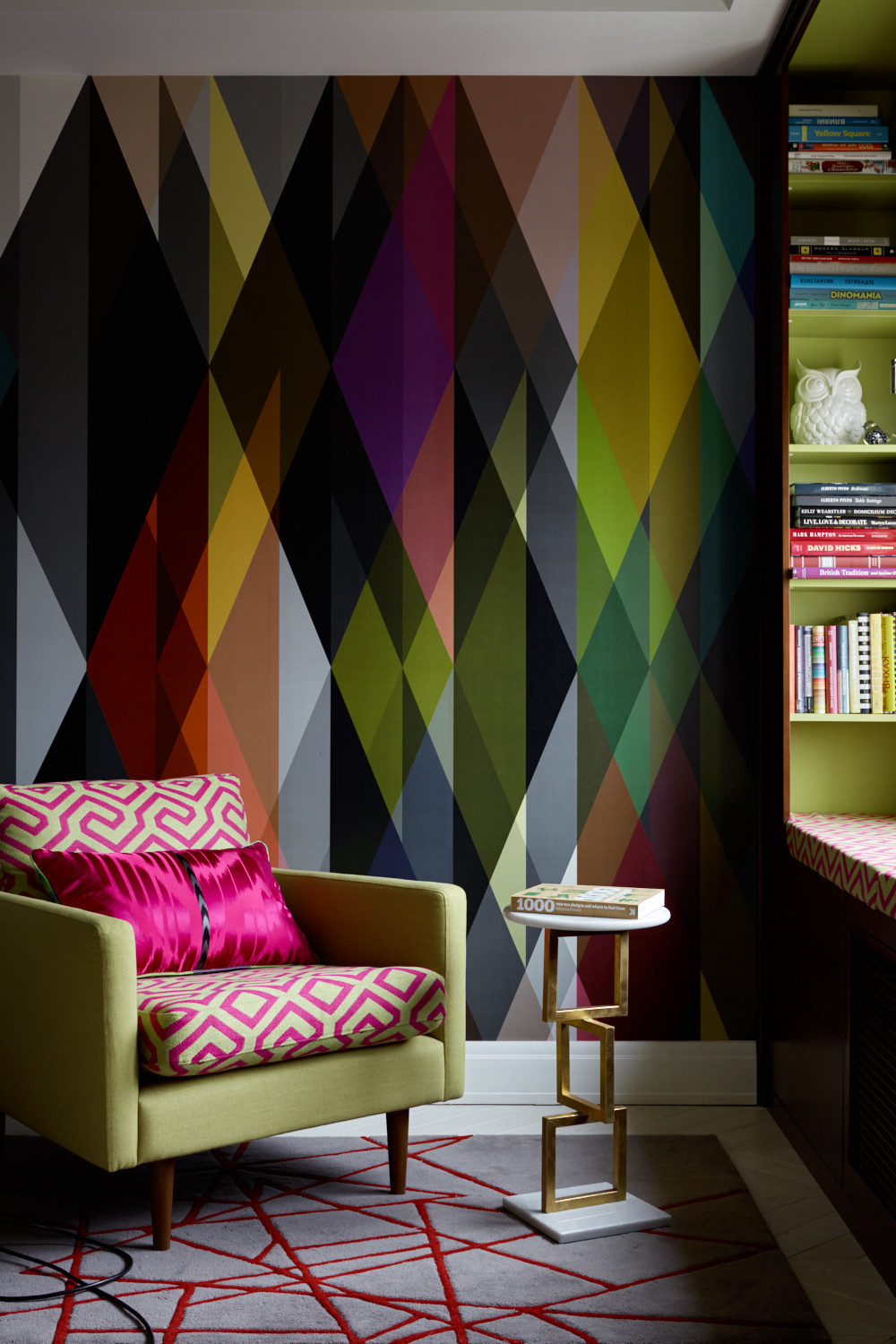 Цветной интерьер квартиры на Ломоносовском