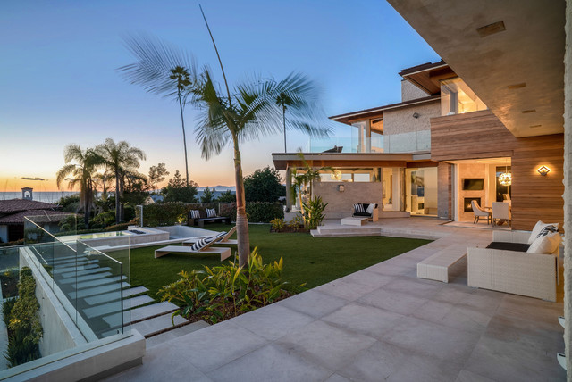 Modern Beach Home contemporary-terrace
