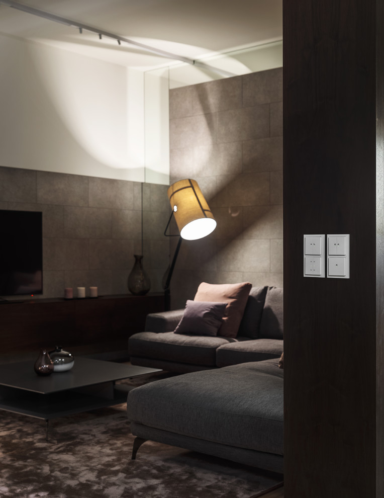 Умный дом на Зачатьевском