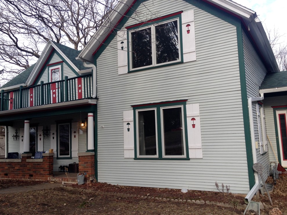 Exterior paint color