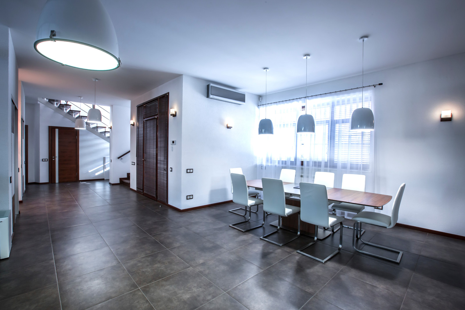 Коттедж со вторым светом